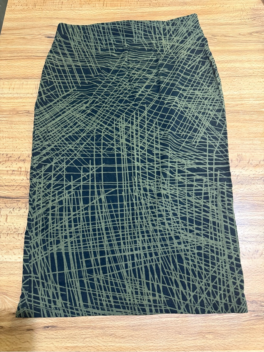 Metaphor Olive Green Linear-Print Pencil Skirt